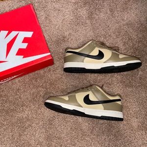 Dunk Low “Dark Driftwood”